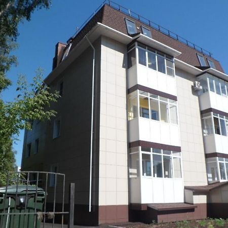 Na Pugacheva Apartment Вологда Екстериор снимка